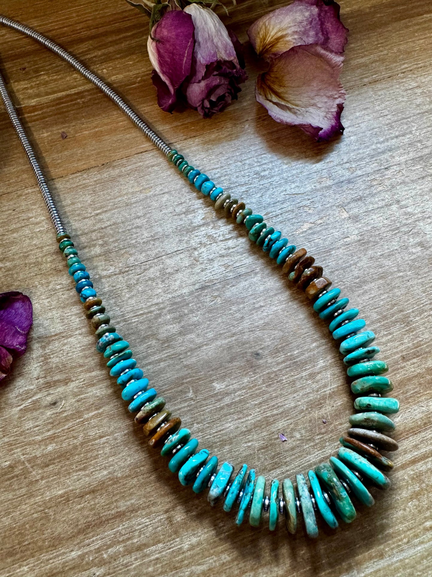 Tri-Color Turquoise & Hematite Necklace – 23"