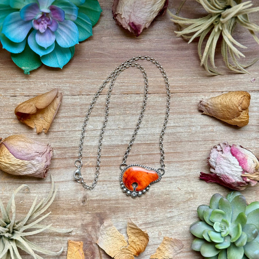 116 - Sterling Silver Orange Spiny Oyster Bear Fixed Chain Necklace by Jason Ogg