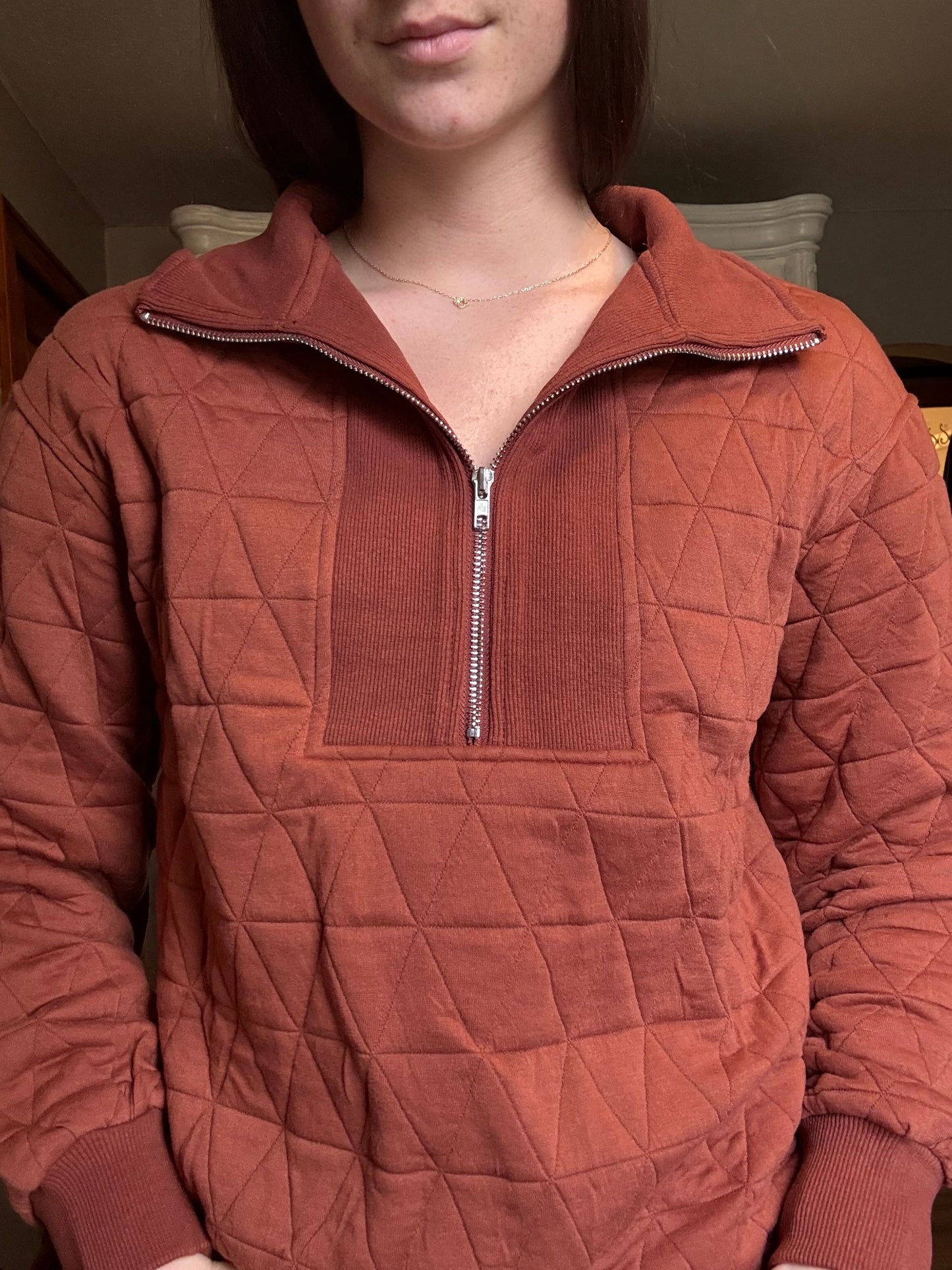 Geometric Quilted Half Zipped Sweatshirt