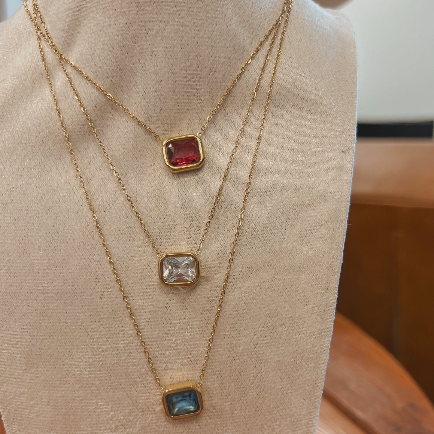 Etta Square Pendant