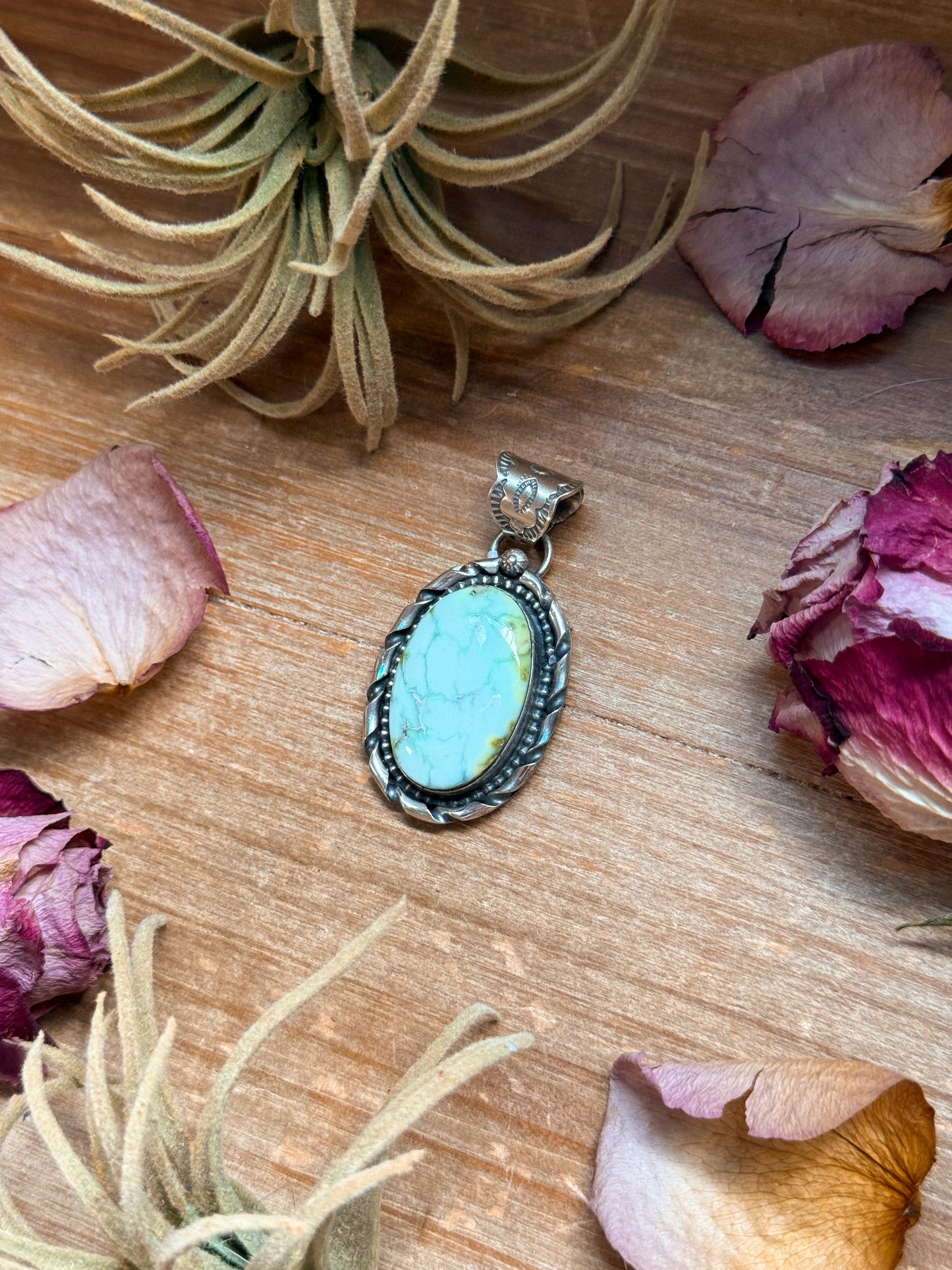 Palomino Turquoise Sterling Silver Pendant – Oval