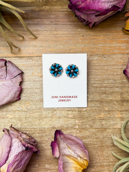 Zuni Kingman Turquoise Mini Cluster Stud Earrings