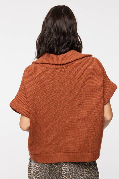 Wishlist Apparel Rust Half-Zip Pullover Western Sweater — Short Sleeve with Classic Collar Relaxed Fit