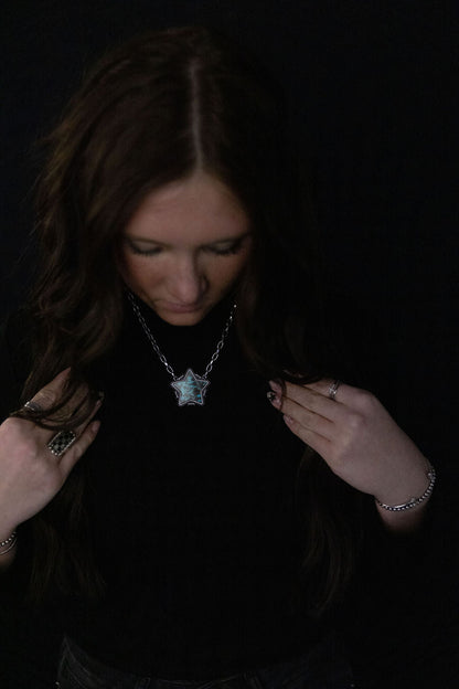 Barbed Star Western Pendant Necklace with Faux Turquoise — 18 Inch with Extender