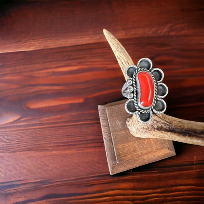 Annie Chapo Hand-Stamped Sterling Silver Coral Ring — Size 7 (Vintage Native American)