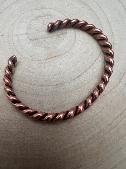 Elaine Tahe Navajo Copper Bracelet — Slim 1/4" Wide (Fits 7" Wrist)