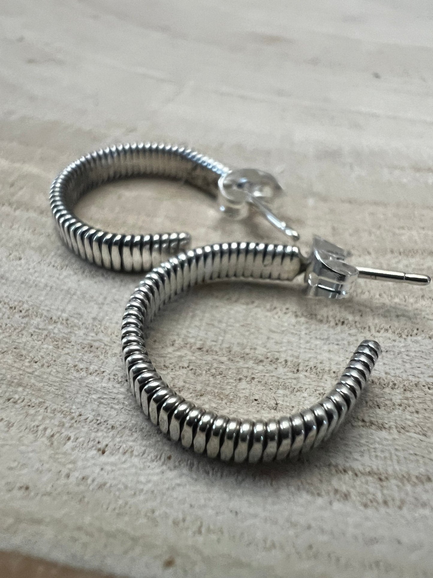 Elaine Tahe Navajo Sterling Silver Hoop Earrings — 5/8" × 1/8" (Listing #1)