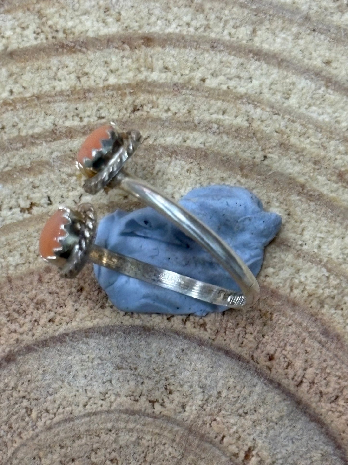 Esther White Navajo Sterling Silver Pink Conch Twist Adjustable Ring
