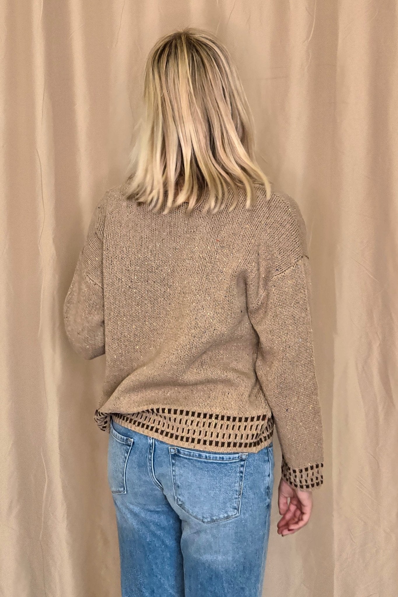 Blu Pepper Horse Jacquard Western Long Sleeve Knit Sweater — Wool Blend with Detailed Horse Pattern (charcoal medium remains)
