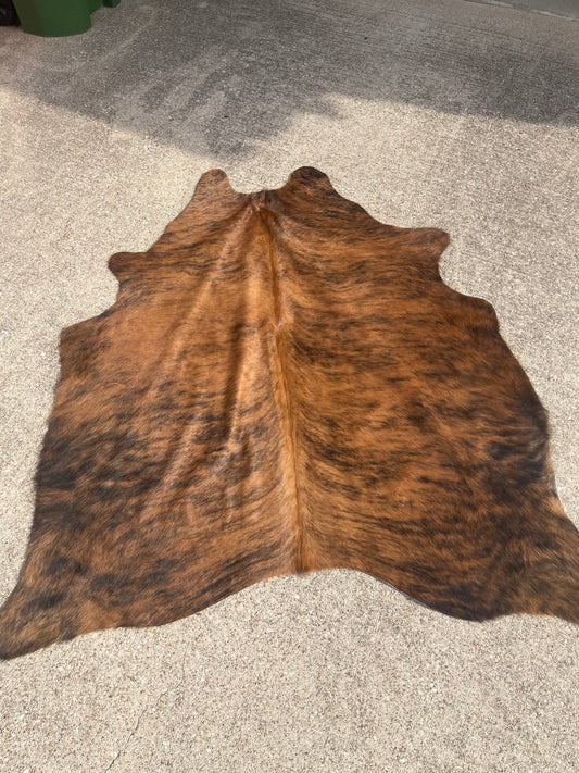 Brindle Cowhide Rug 5'