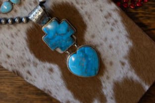 Dan Dodson Legacy Stamped Bleeding Heart Kingman Turquoise Statement Pendant — 4" Long