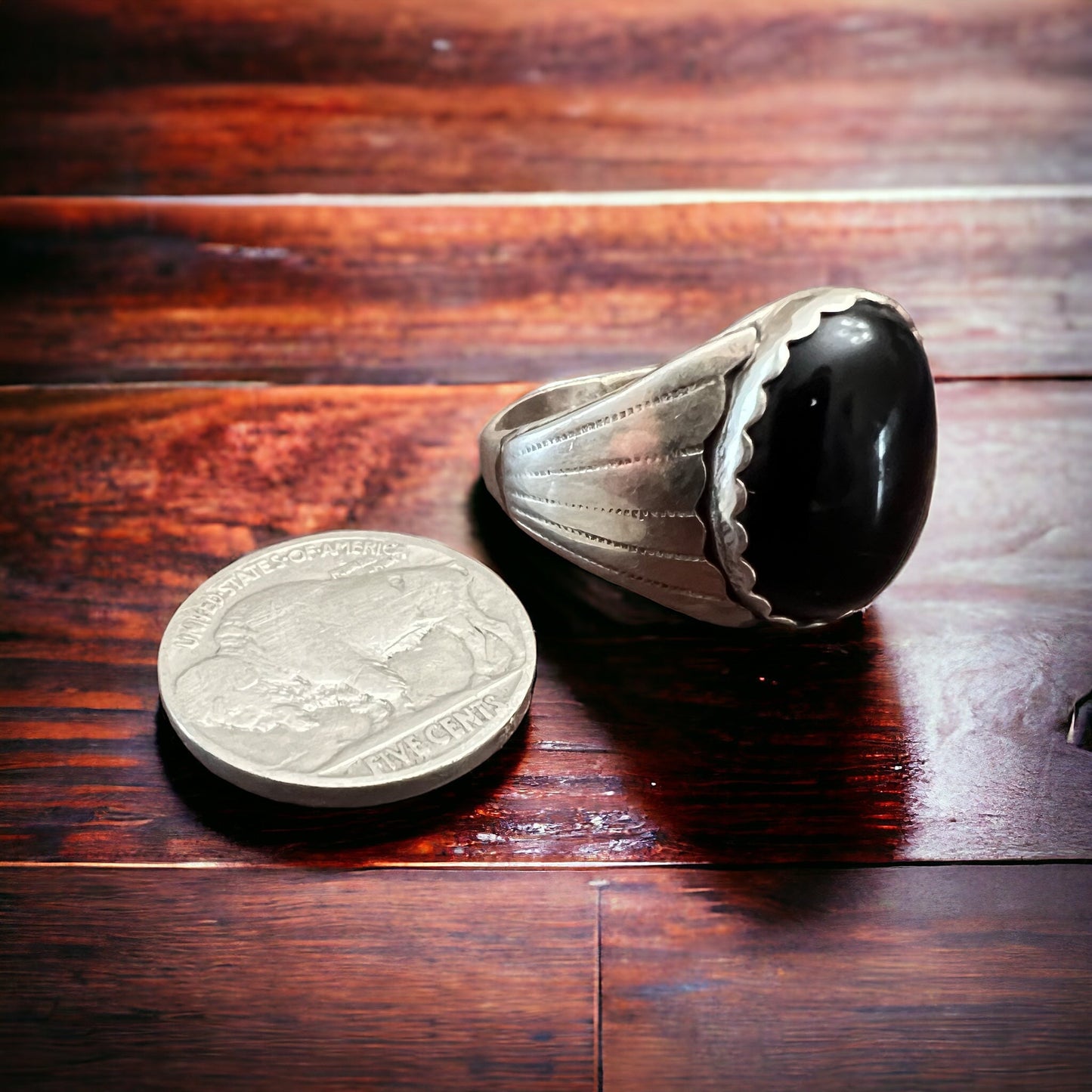 Old Pawn Sterling Silver Onyx Ring — Size 13 (Vintage Native American, Men's Statement)