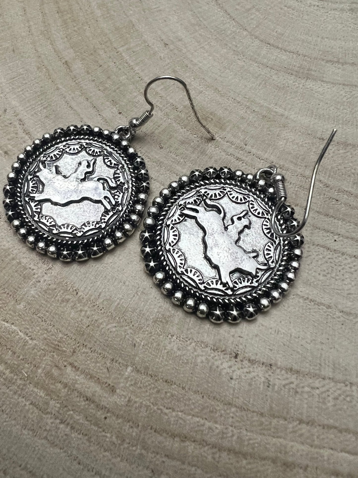 Western Rodeo Cowboy Pendant Earrings — Oxidized Silver Western Statement