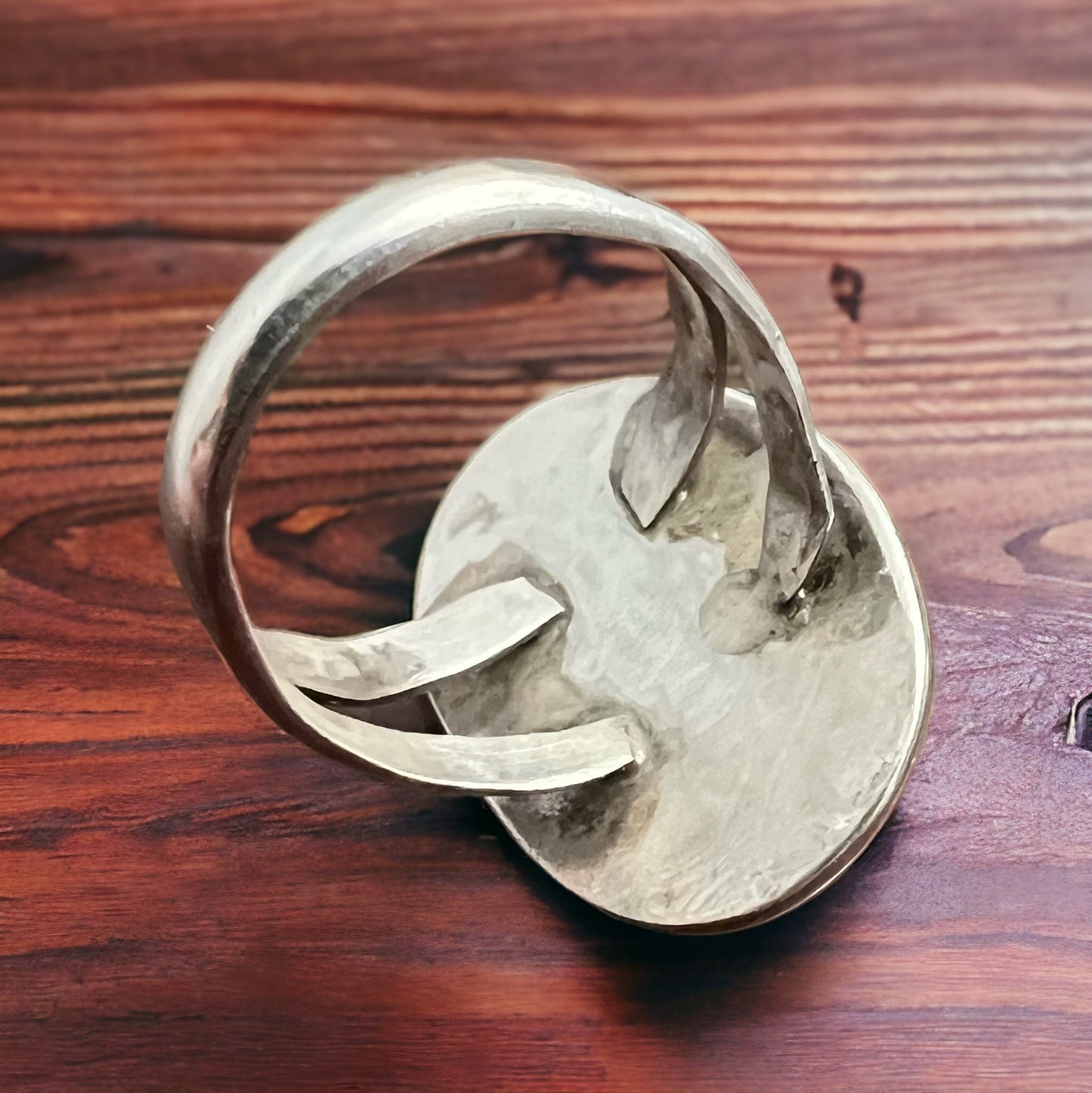 Vintage Sterling Silver Turquoise Ring with Shadowbox & Rope Back — Size 8 (Native-Style)