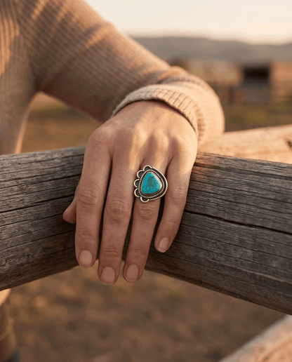 Turquoise Cabochon Sterling Silver Flower-Base Ring — Size 7