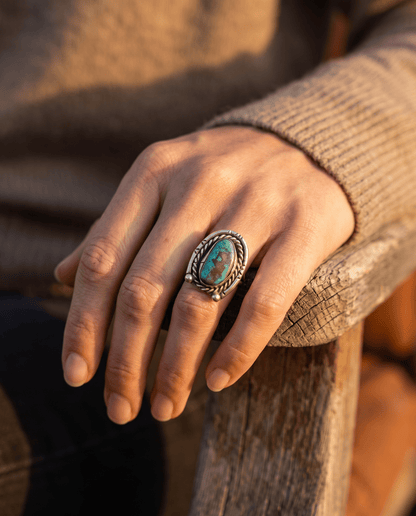 Turquoise & Sterling Silver Horseshoe-Shape Ring — Size 6