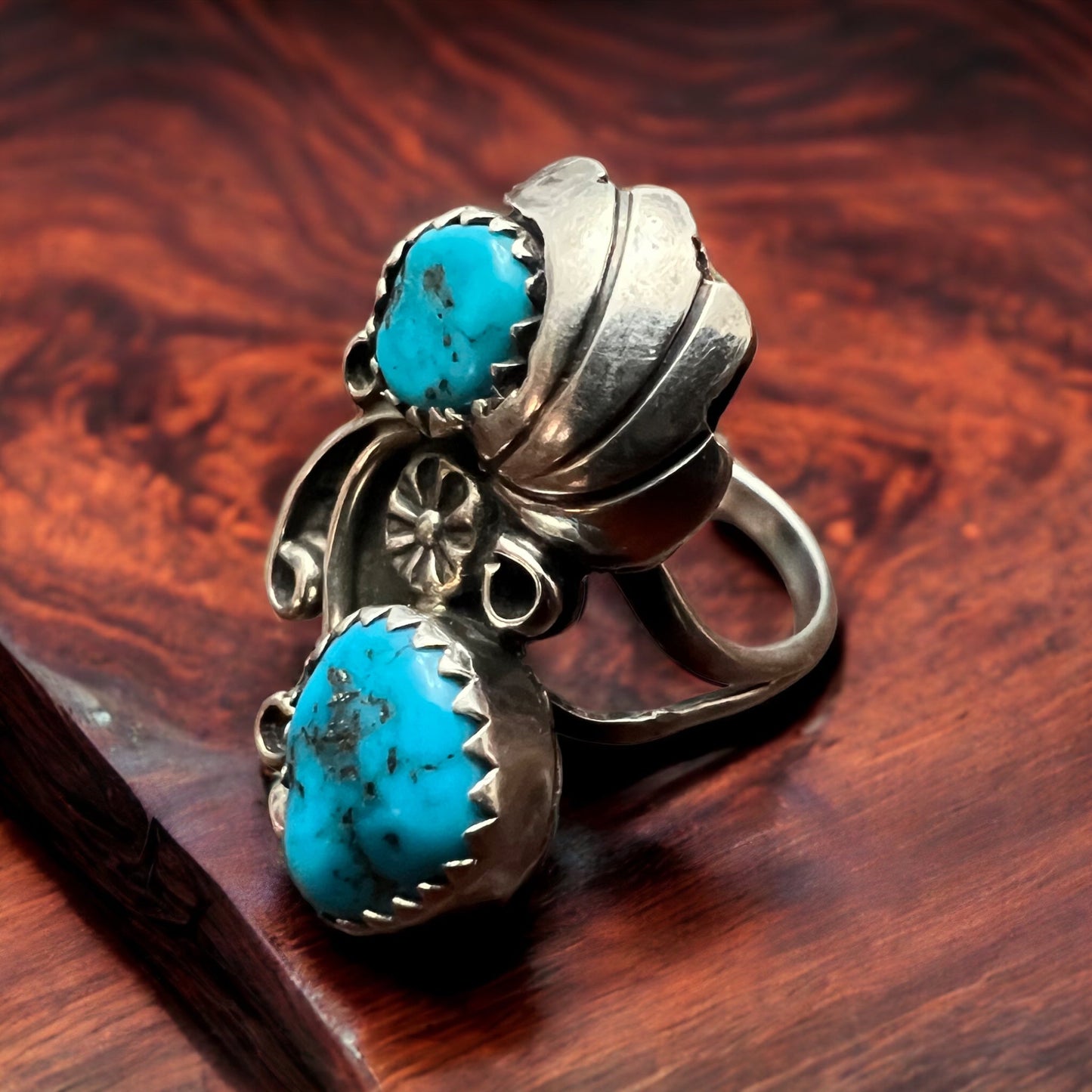Vintage Native American Handmade Sterling Silver Turquoise Ring — Size 5 (Maker Stamp)