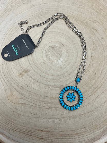 Western Faux Turquoise Flower Cluster Necklace — 18 Inch Southwestern Statement