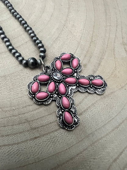 Western Pink Bow Pearl Necklace — Faux Pearls with Pink Bow Detail (18 Inch)
